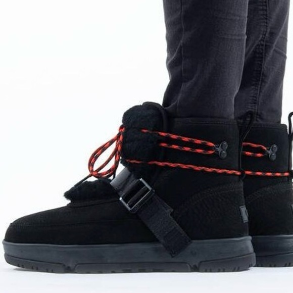 New UGG Classic All Weather Hiker boot - Picture 1 of 10
